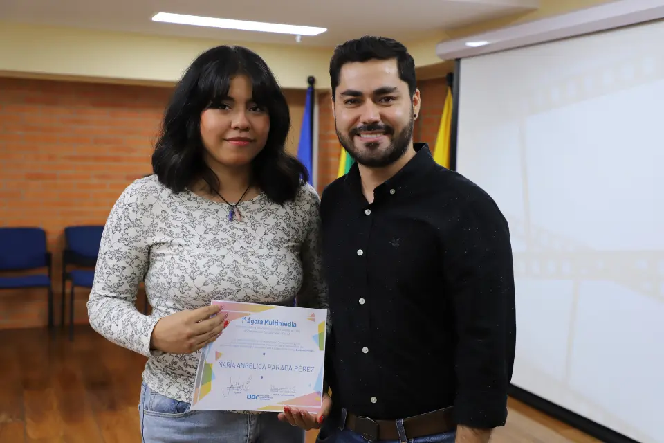 Mejor trabajo de Entorno Digital