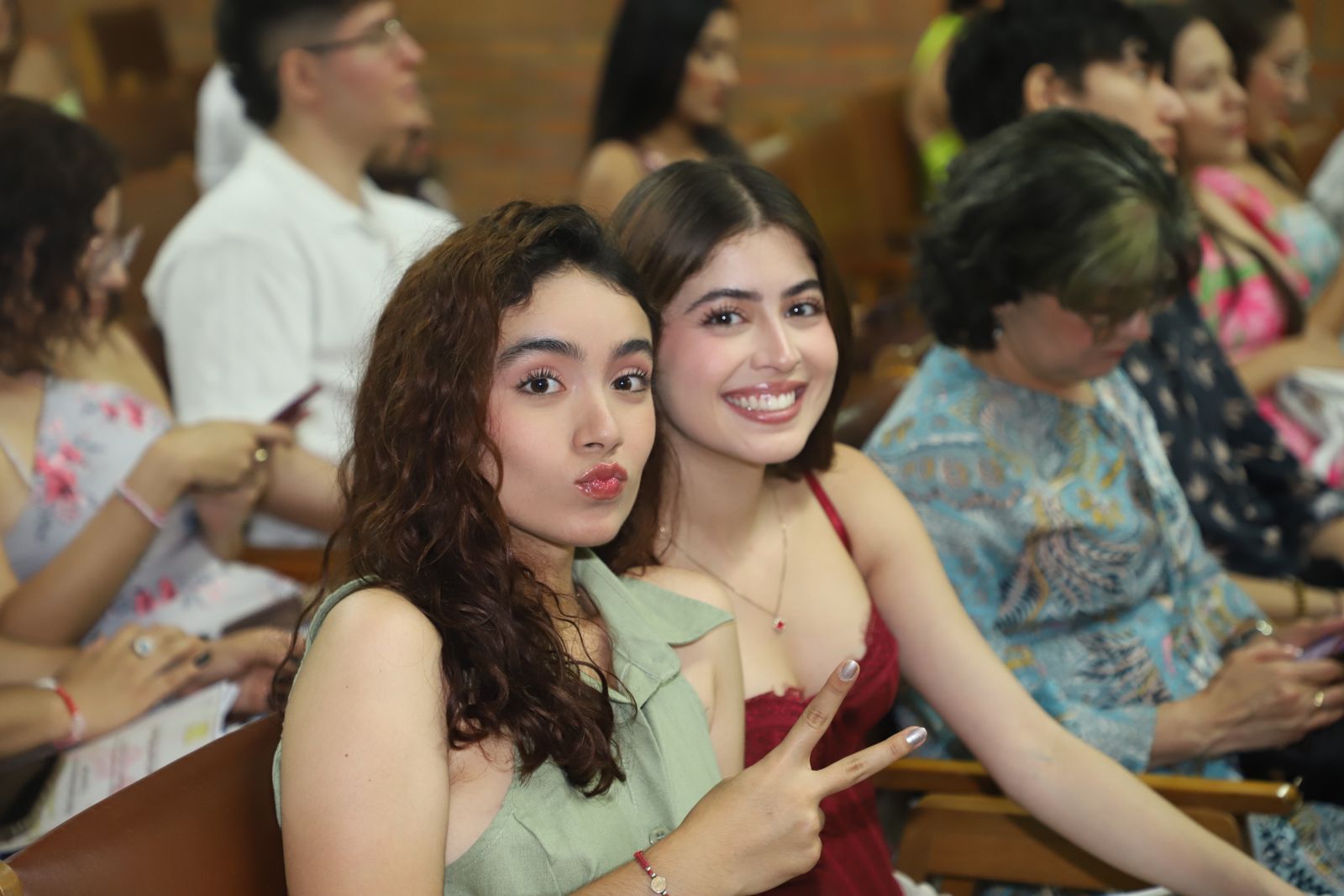 Estudiantes de Comunicación Social